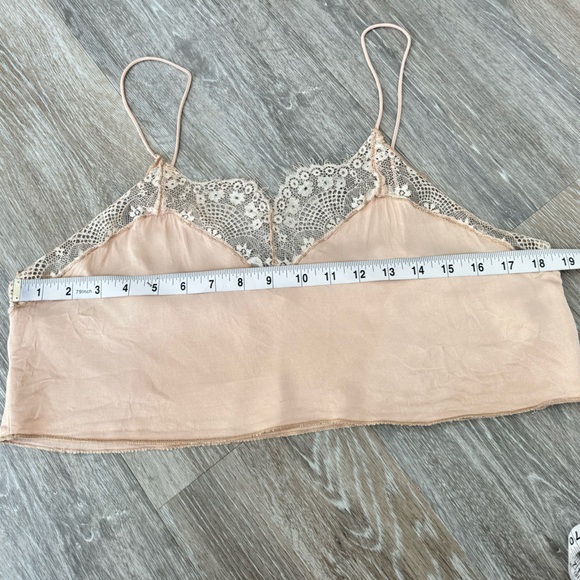 Free People Women's Pink Crop Top Size M Medium Floral Lace Sleeveless Satin - Picture 7 of 12